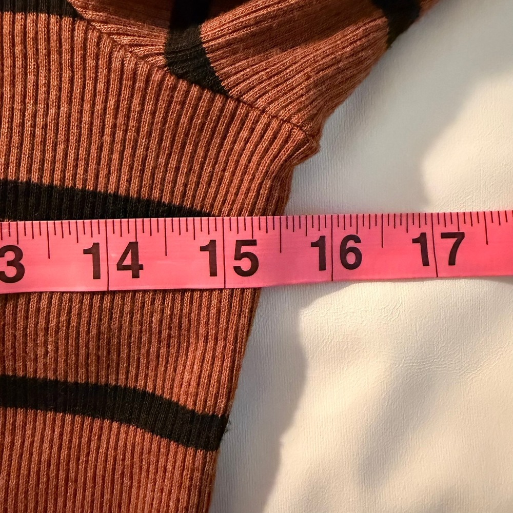 Anthropologie t.la Ruffled Turtleneck Top Brown Black Stripped Size Medium - Picture 6 of 7